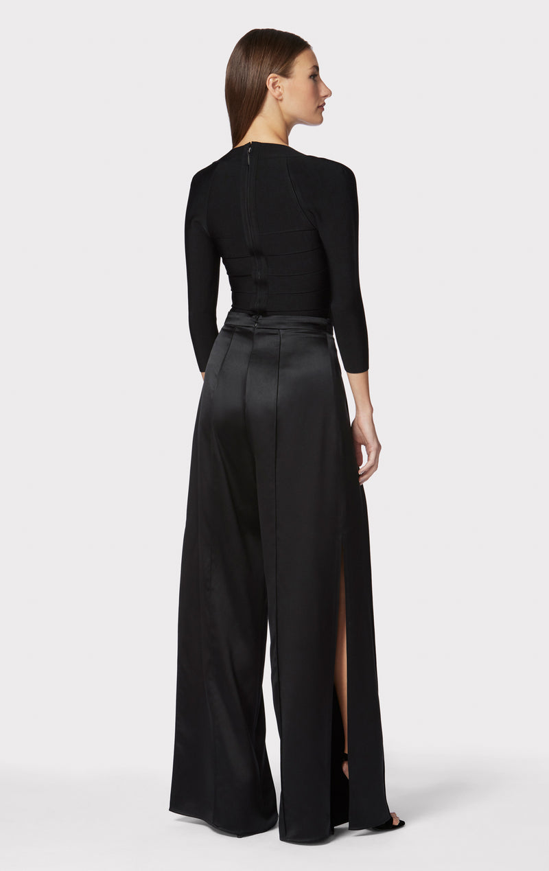 ICON SQUARE NECK TOP